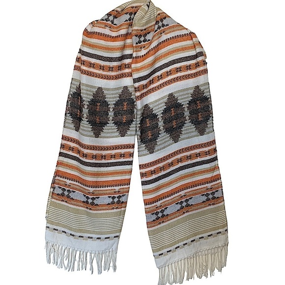 𝅺CHARMING Charlie Southwest Print Fringed Scarf or Wrap - Picture 2 of 11